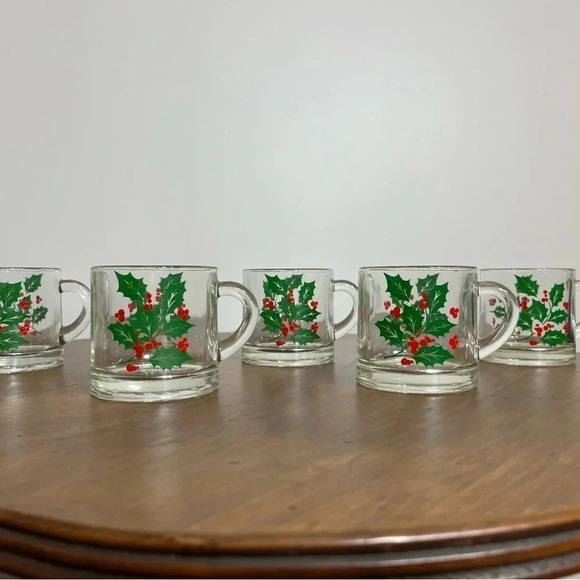 Vintage MCM Holly Berry Christmas Mugs and Ice Bucket/Bowl Set - Picture 3 of 10
